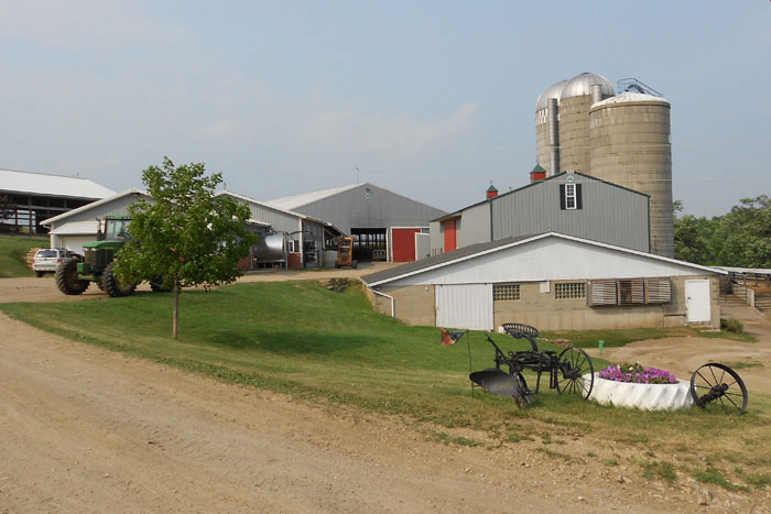 Kellercrest Registered Holsteins, Inc. in Mt. Horeb, Wis. is a true family farm. It is partnership between Tim and Sandy Keller and Mark and Kareen Keller. Tim and Mark's parents started the farm and Tim's kids, Andrew and Kimberly, own some of their own animals.