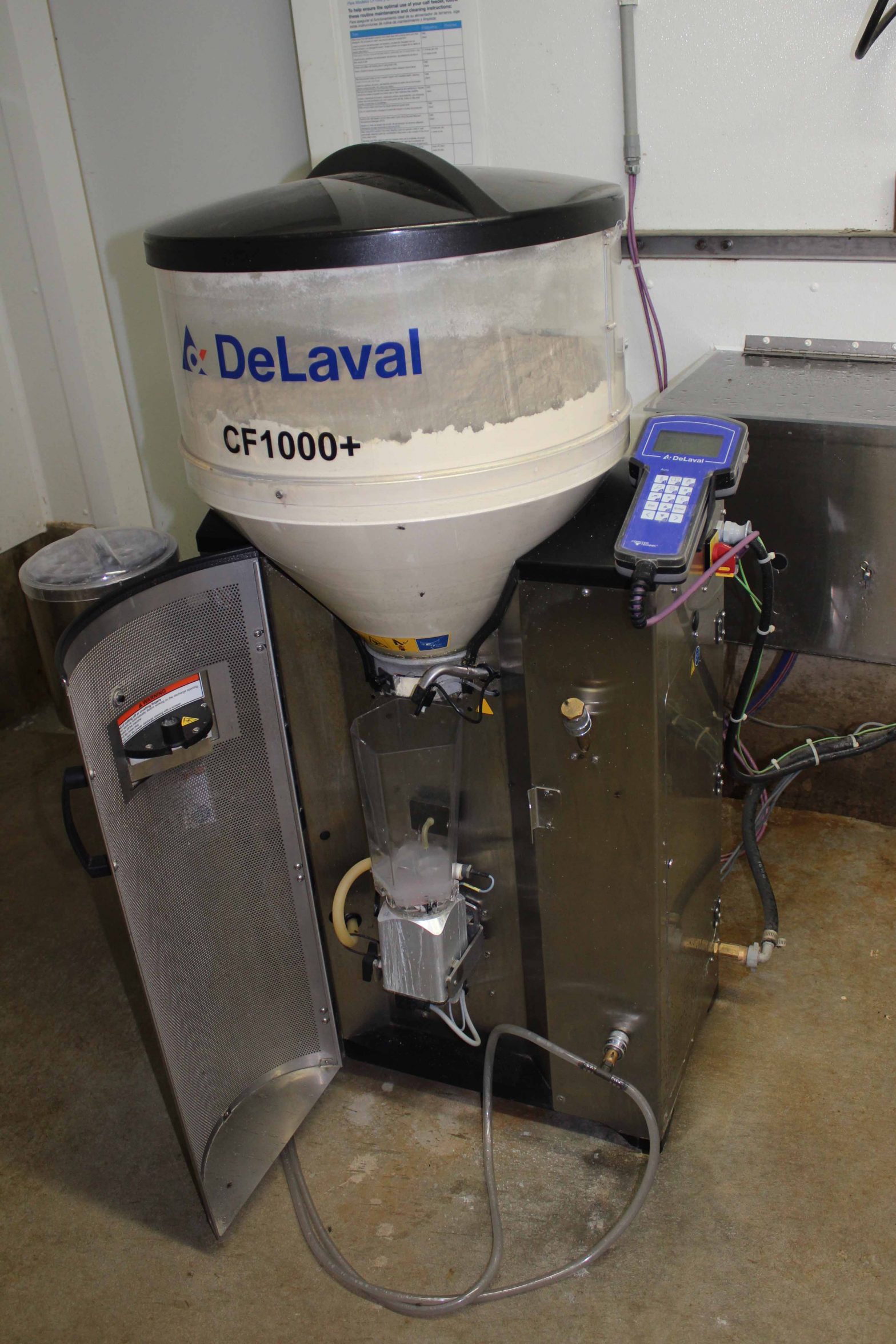 Almost two years ago, the team at Creamery Creek Holsteins LLC in Bangor, Wisconsin installed two DeLaval automatic calf feeders.  Manager Justin Peterson said he decided to install this technology to gain efficiencies in labor, improve the environment for calves and employees, and feed to a higher plane of nutrition.