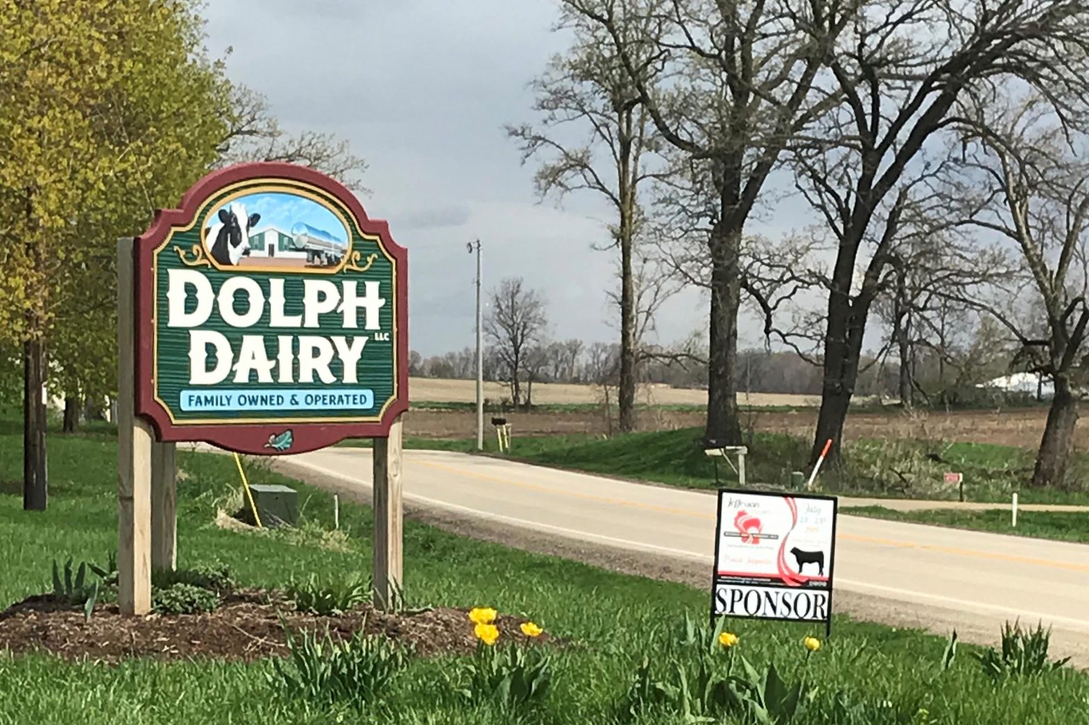 Dolph Dairy LLC is a partnership between Don and Patricia Dolph and their son, Chet, along with Chet’s wife, Patty.  Patty takes the lead on calf care in addition to her fresh cow responsibilities.