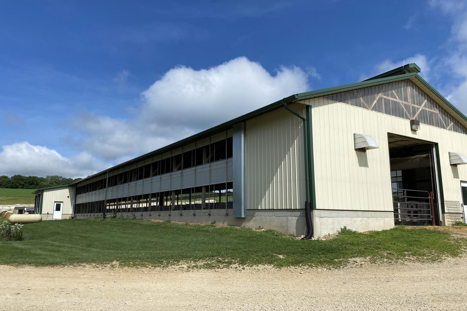 Cam-Cal-Kar Dairy Farm in Browntown, Wisconsin, is owned and operated by Craig and Katharine Edler.  Their daughter, Cali Schliem, manages the calves in addition to other farm responsibilities.